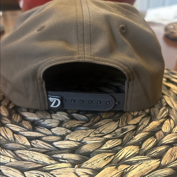 Brown Deer Embroidered Cap - Picture 3 of 7